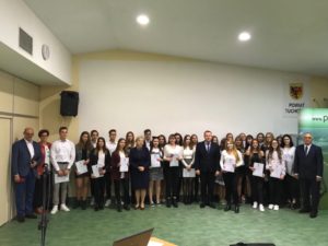 Read more about the article Stypendia naukowe Starosty Tucholskiego