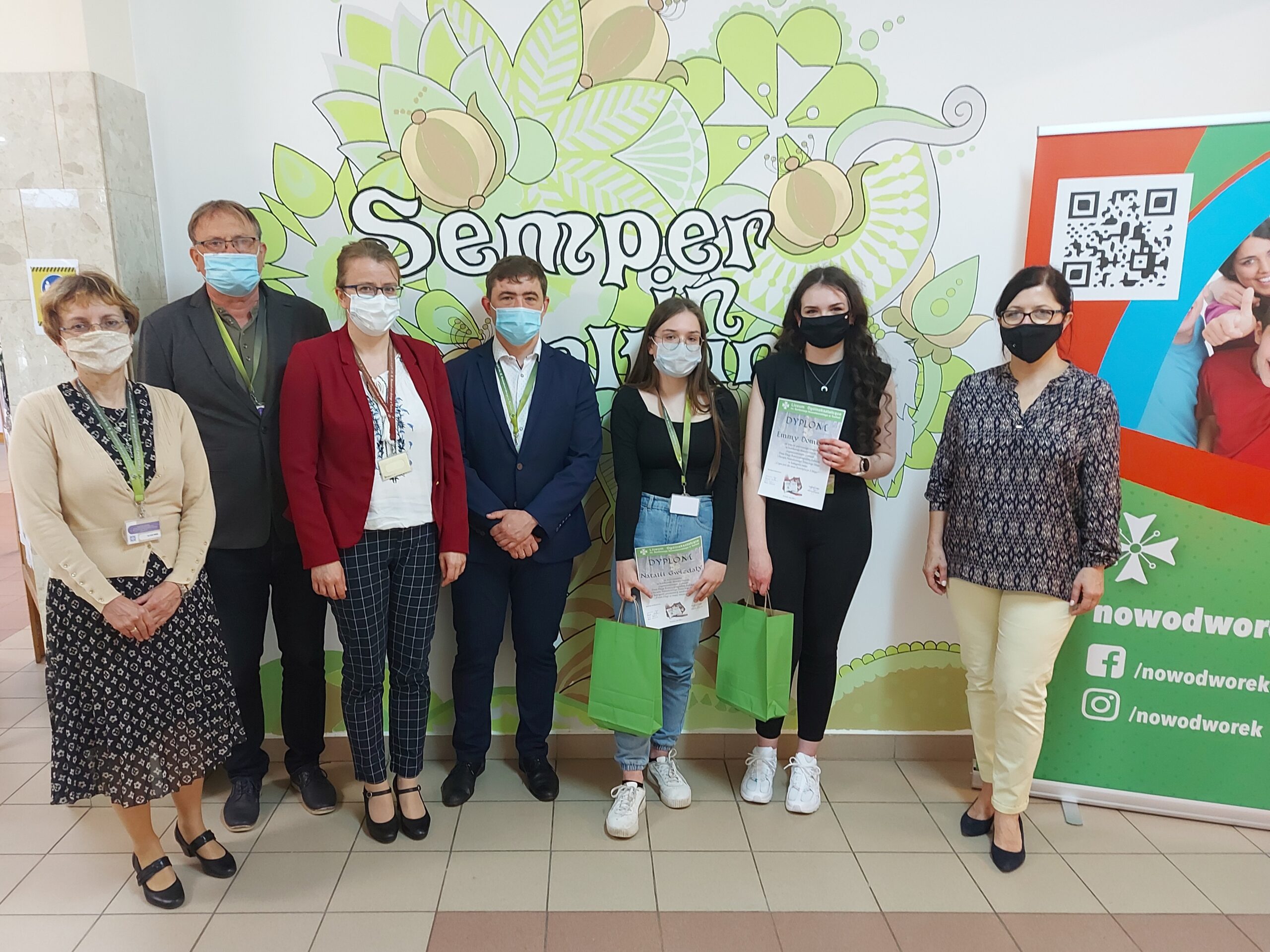 You are currently viewing Rozstrzygnięcie konkursu historycznego z okazji Dnia Flagi Rzeczypospolitej Polskiej i Święta Narodowego Trzeciego Maja