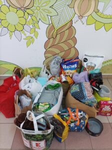 Read more about the article Podziękowania za dary dla Przytuliska w Bysławiu