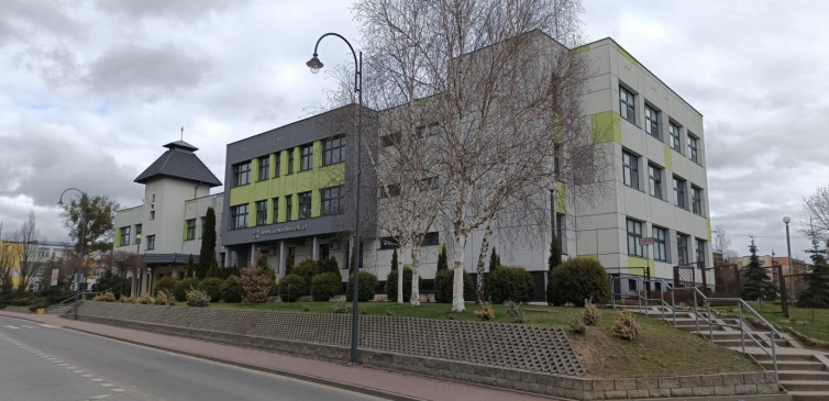 Budynek szkoły w 2023 roku