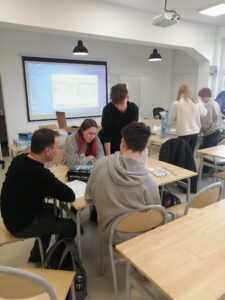 Read more about the article Warsztaty dla Nowodworczyków w Ekopracowni OZE