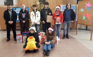 Read more about the article Akcja pt. „Niespodzianka pod choinkę” zakończona.