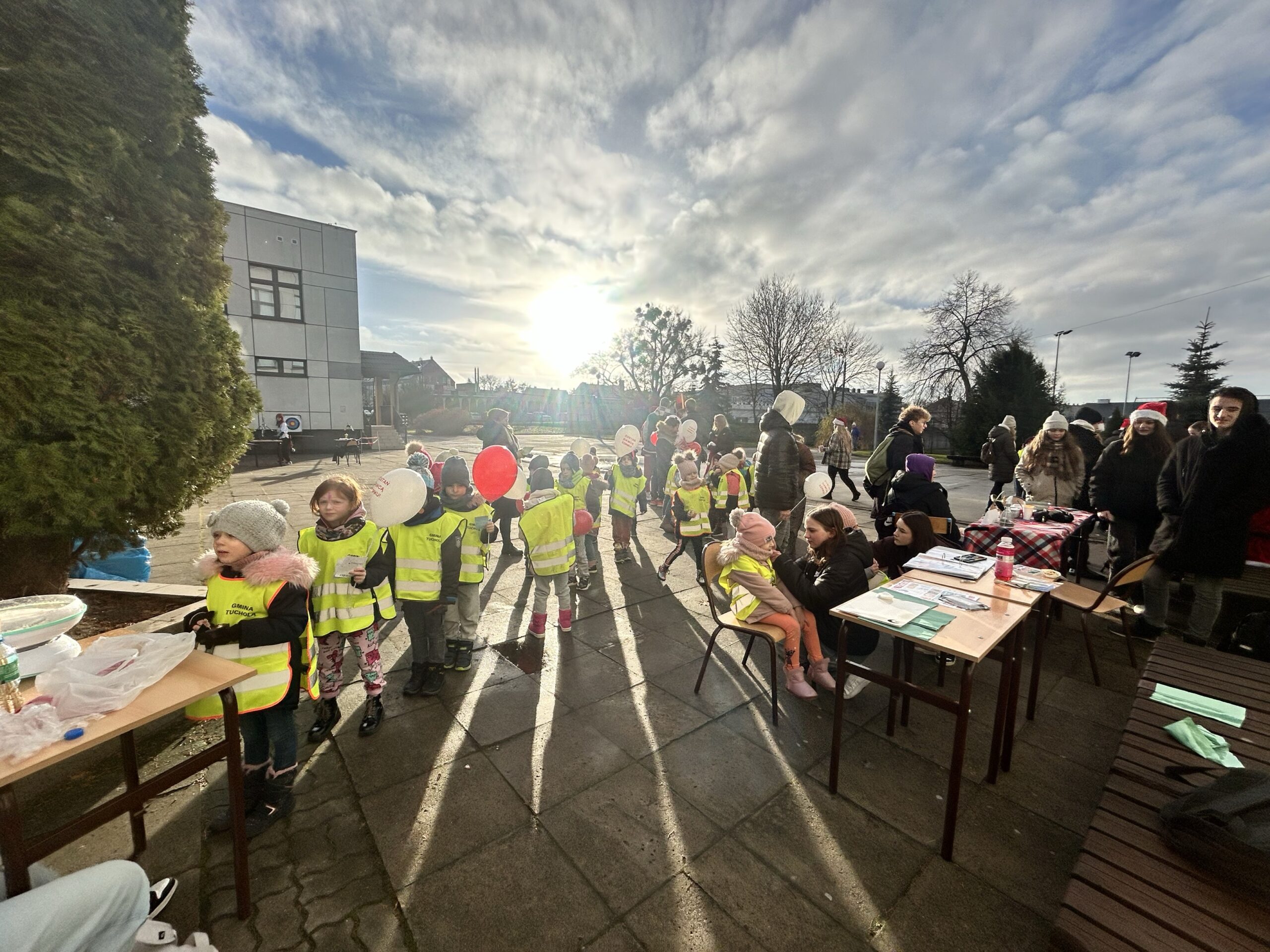 Read more about the article IV Nowodworski Kiermasz Świąteczny