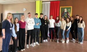 Read more about the article Podziękowania dla Trójek Klasowych klas maturalnych