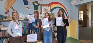 Read more about the article Nowodworczycy biorą udział w Ogólnopolskim Dniu Głośnego Czytania.