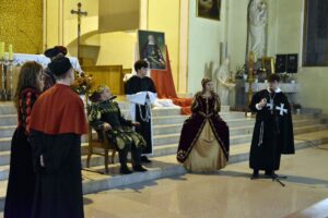 Read more about the article Koncert upamiętniający 400 lecie śmierci Bartłomieja Nowodworskiego – patrona Liceum Ogólnokształcącego w Tucholi 