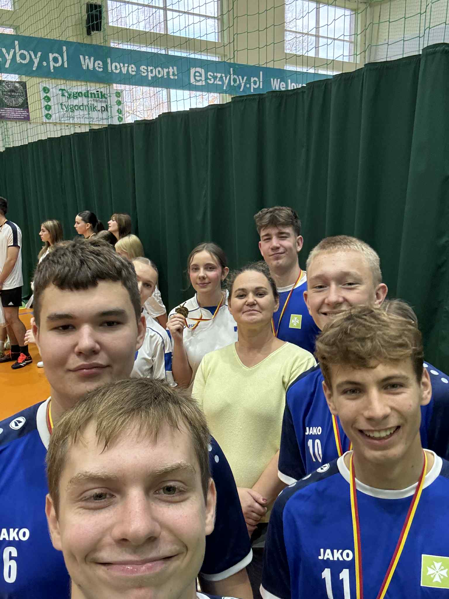 Read more about the article Ważne i budujące zwycięstwo siatkarzy